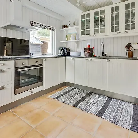 Holiday home Four-bedroom Holiday In